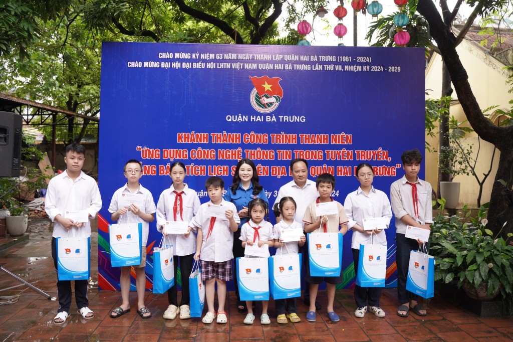 Tuổi trẻ Thủ đô khởi động mạnh mẽ Chiến dịch Thanh niên tình nguyện Hè 2024