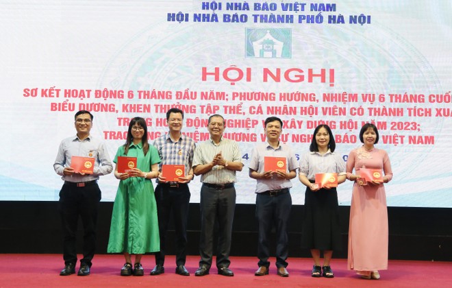 Báo chí Hà Nội: Đổi mới, sáng tạo, khẳng định vai trò trong sự nghiệp xây dựng Thủ đô