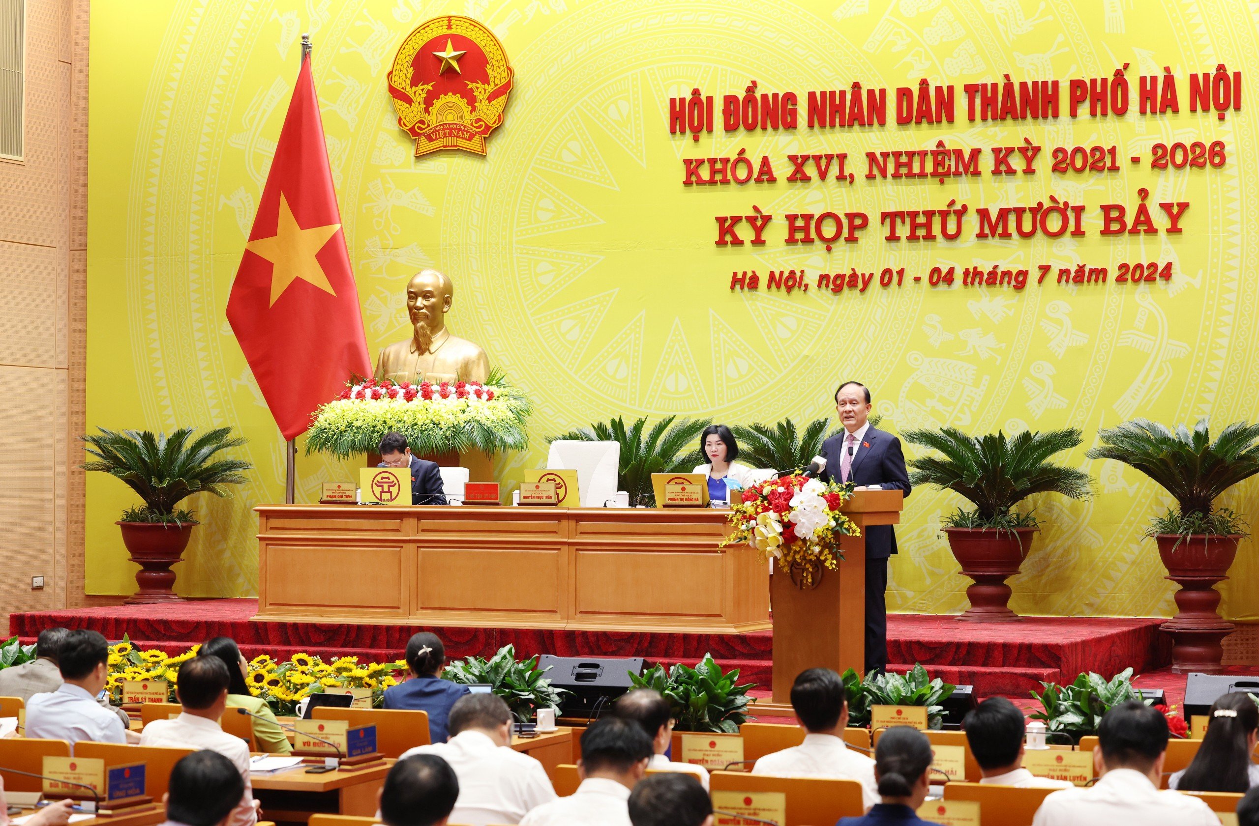 Kỳ họp thứ mười bảy HĐND thành phố Hà Nội: Hoàn thành các nội dung ra và bế mạc