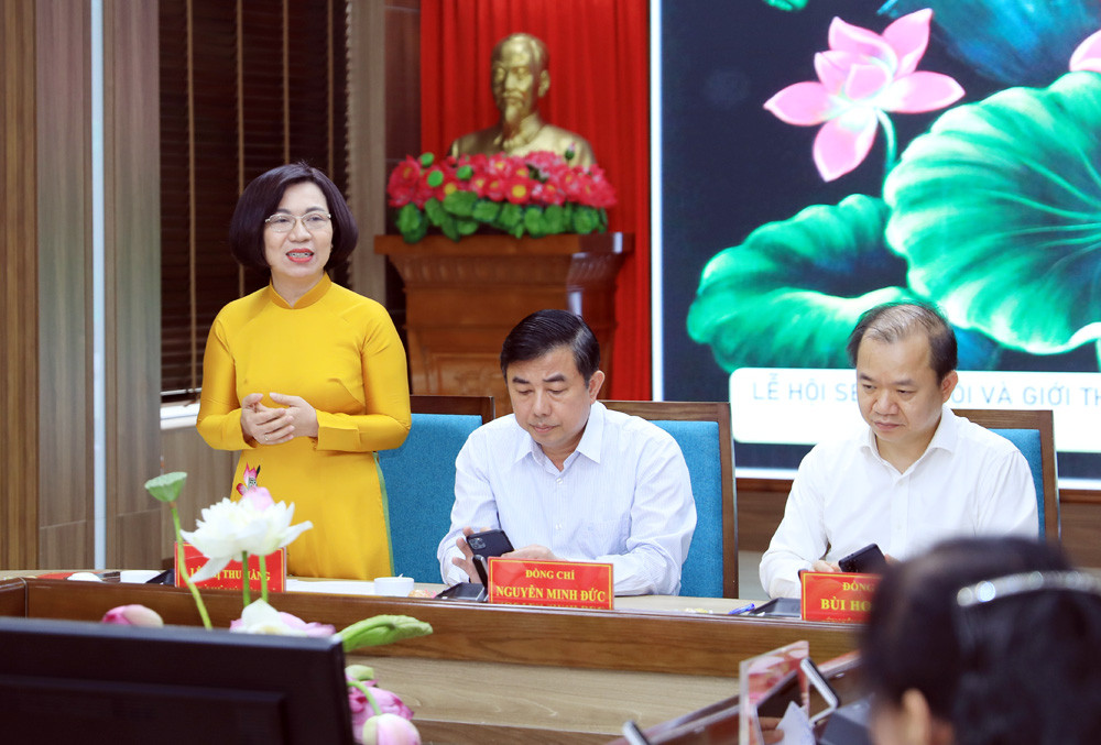 Đề xuất phát triển “sen Tây Hồ” thành thương hiệu quốc gia