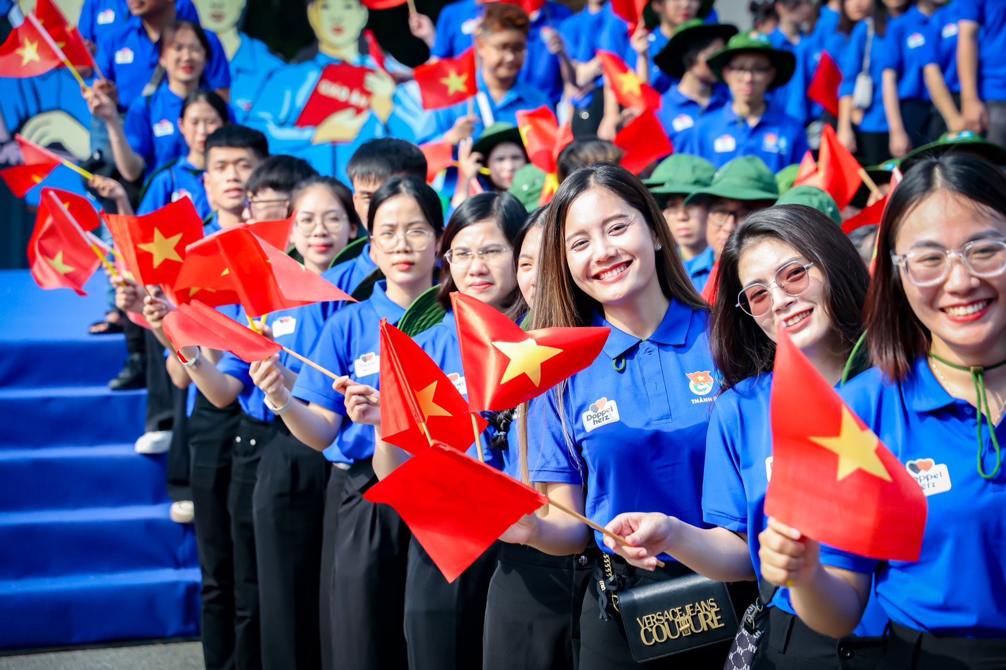 Lần đầu tiên Hà Nội ra mắt nền tảng số điều phối các hoạt động tình nguyện Thủ đô