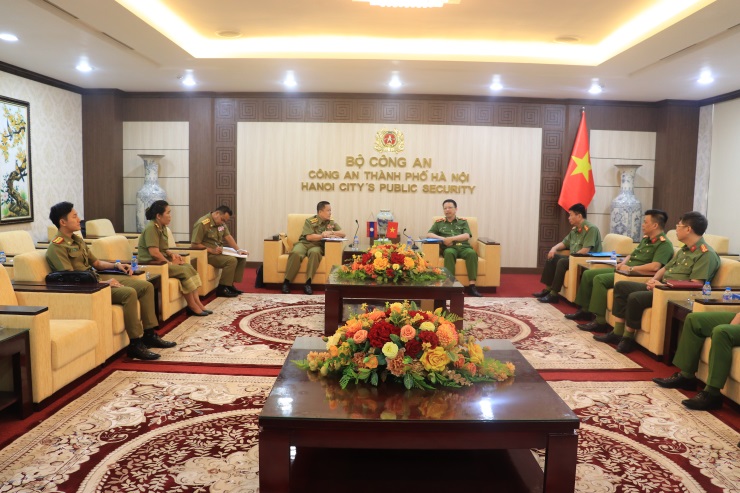 Công an Hà Nội và Bộ Công an Lào tăng cường hợp tác bảo đảm an ninh, trật tự