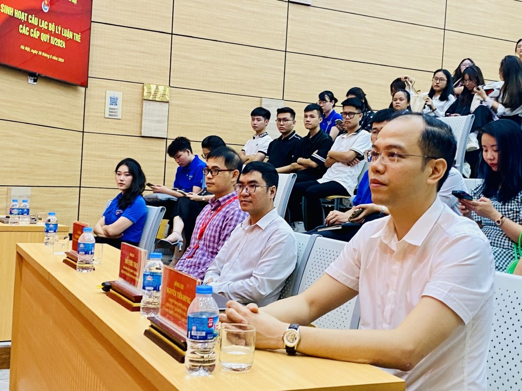 Thanh niên Hà Nội được trang bị kỹ năng chống lại "virus" thông tin xấu độc trên mạng
