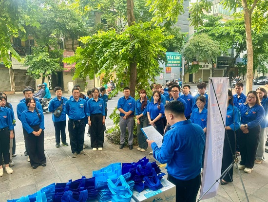 Tuổi trẻ quận Hai Bà Trưng chung tay xây dựng đô thị văn minh, hiện đại
