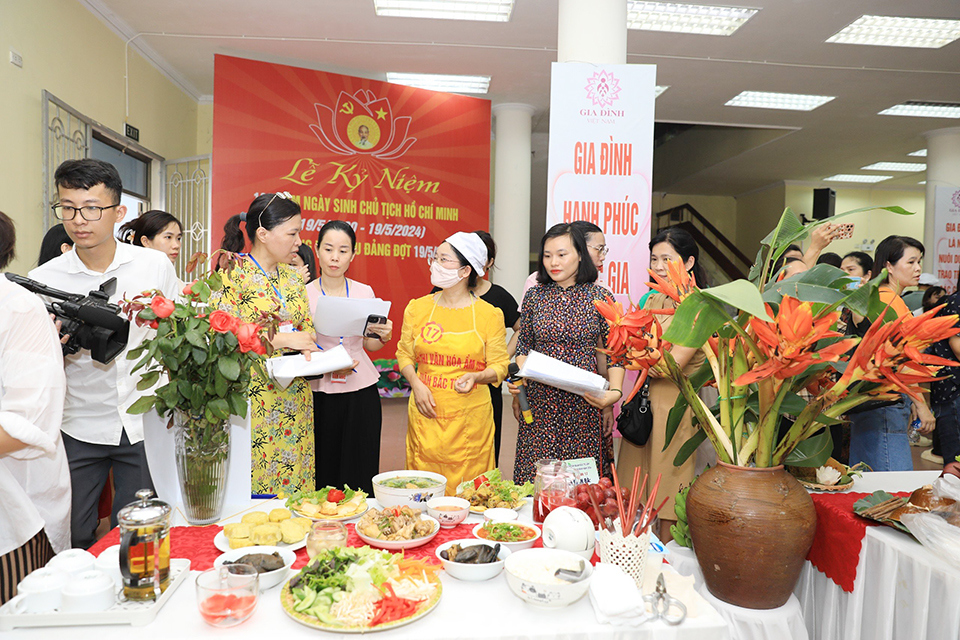 Quận Bắc Từ Liêm: Ẩm thực gia đình tỏa sáng trong hội thi đầy ý nghĩa