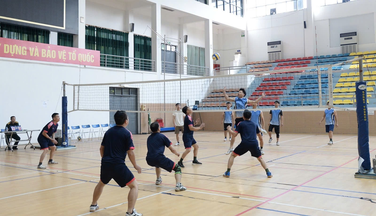 Sôi nổi Hội thao với nhiều trận đấu hấp dẫn và thành công tốt đẹp