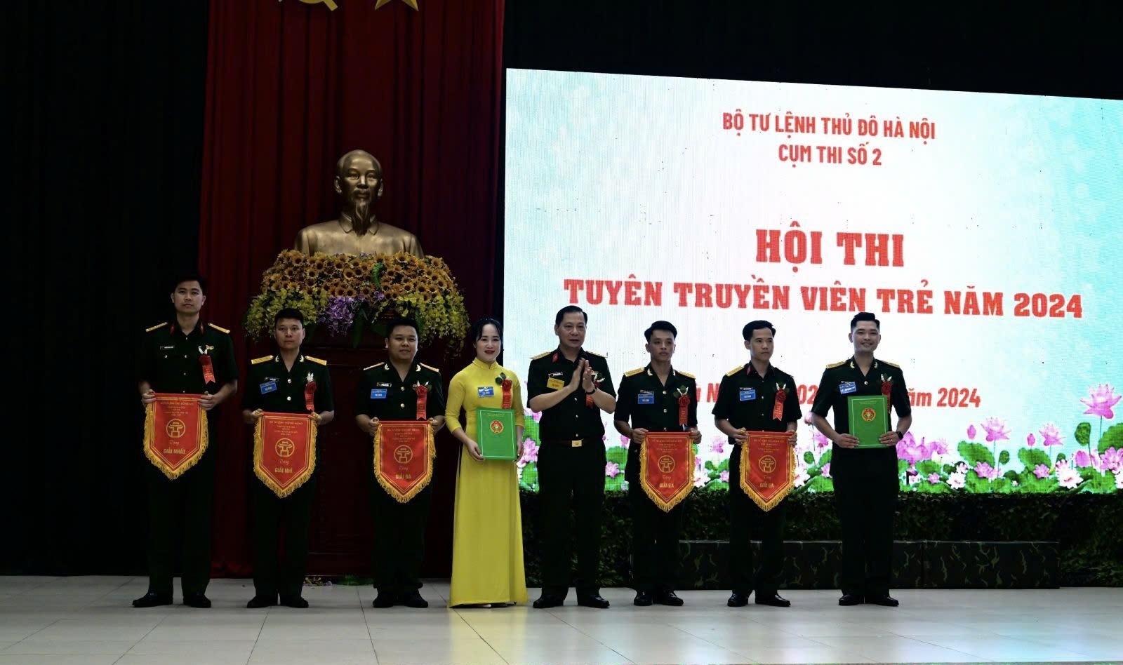 Sôi nổi Hội thi tuyên truyền truyền thống Quân đội nhân dân Việt Nam