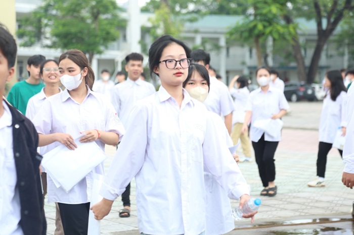 Thành phố Hà Nội: Tỷ lệ tốt nghiệp THPT năm 2024 đạt 99,8%, nhiều trường đạt kết quả nổi bật