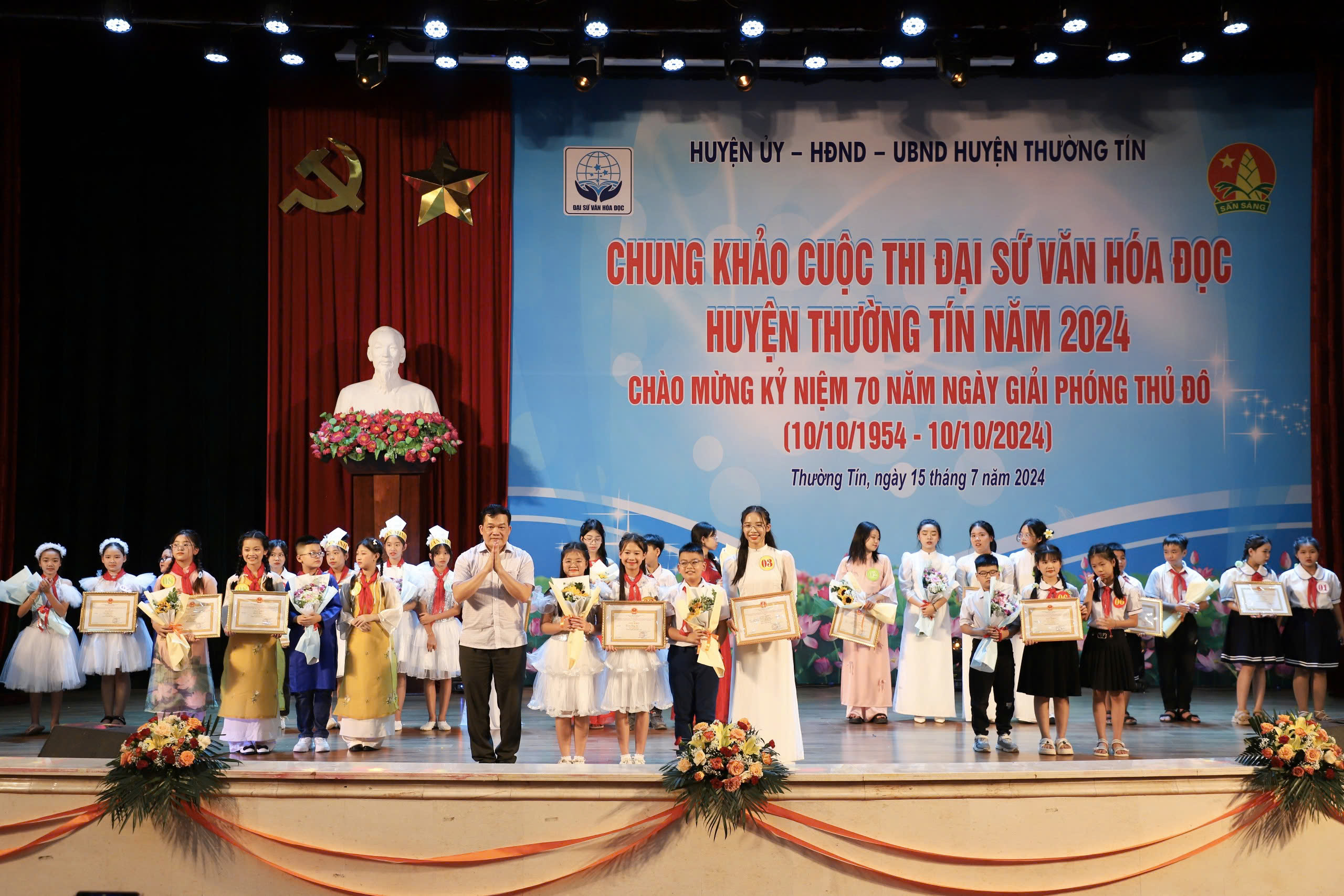 Chung khảo cuộc thi Đại sứ Văn hóa đọc huyện Thường Tín năm 2024: Tôn vinh văn hóa đọc, lan tỏa tình yêu sách