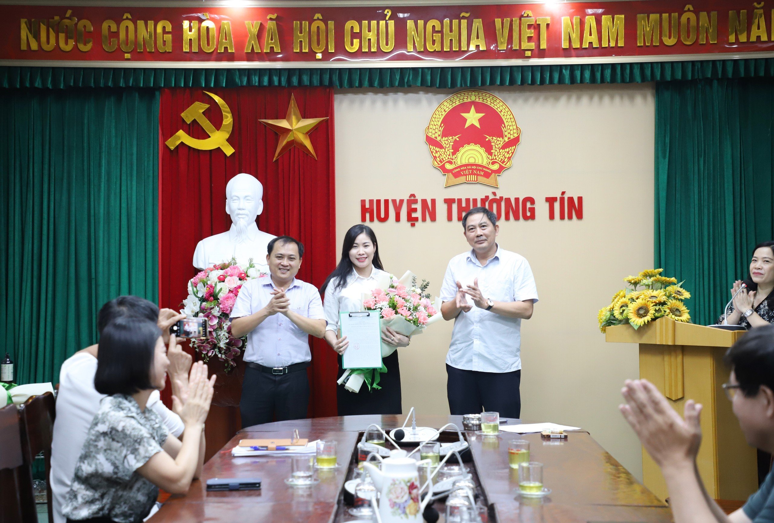 Bổ nhiệm Phó Giám đốc Trung tâm Văn hóa - Thông tin và Thể thao huyện Thường Tín