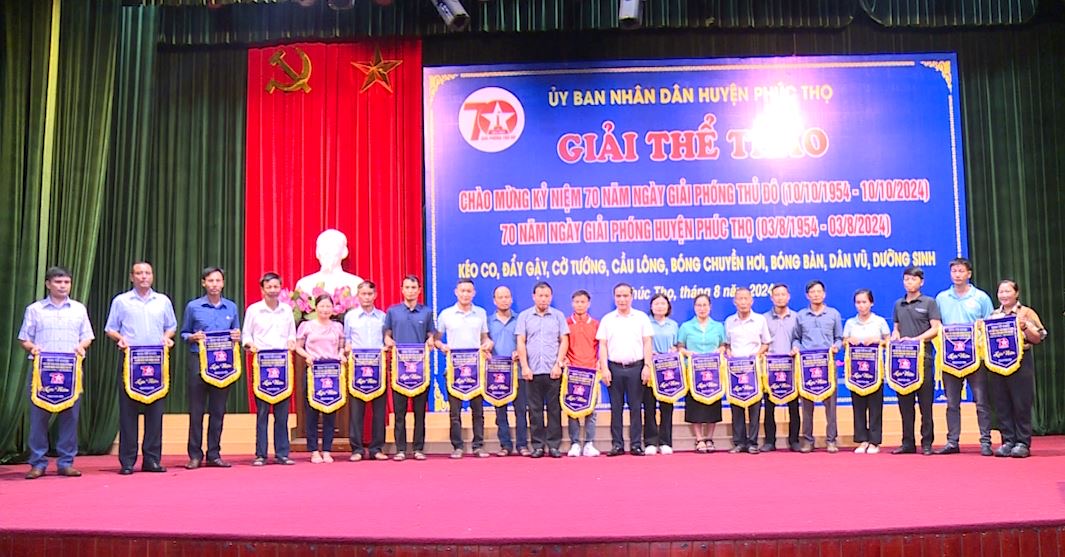 Huyện Phúc Thọ khai mạc Giải thể thao chào mừng các ngày lễ lớn