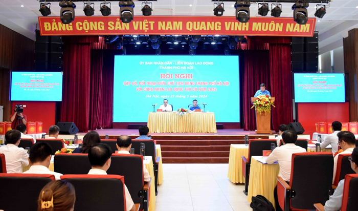Hội nghị đối thoại giữa Chủ tịch UBND thành phố Hà Nội và công nhân lao động Thủ đô: Giải quyết vướng mắc, nâng cao phúc lợi
