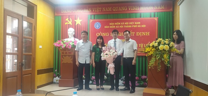 Lễ công bố và trao quyết định bổ nhiệm Giám đốc BHXH quận Nam Từ Liêm