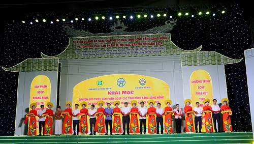 Khai mạc Sự kiện giới thiệu sản phẩm OCOP các tỉnh Đồng bằng sông Hồng: Điểm hẹn của những sản phẩm đặc trưng vùng miền
