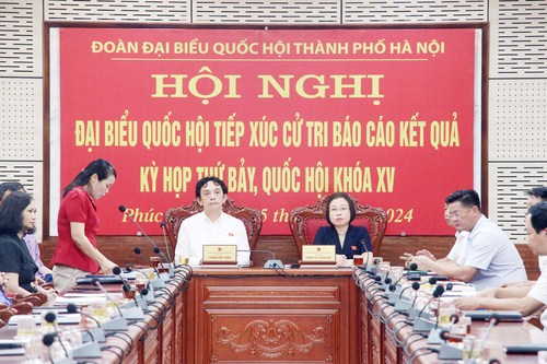 Đại biểu Quốc hội Hà Nội tiếp xúc cử tri, giải đáp nhiều kiến nghị