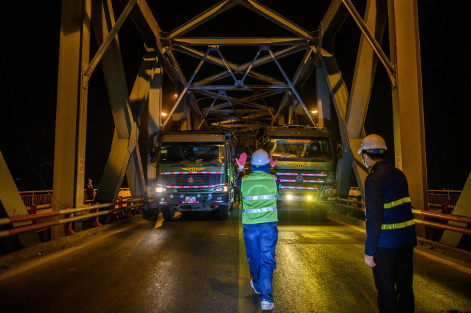 Thành phố Hà Nội yêu cầu rà soát, đảm bảo an toàn khai thác các công trình cầu sau mưa lũ