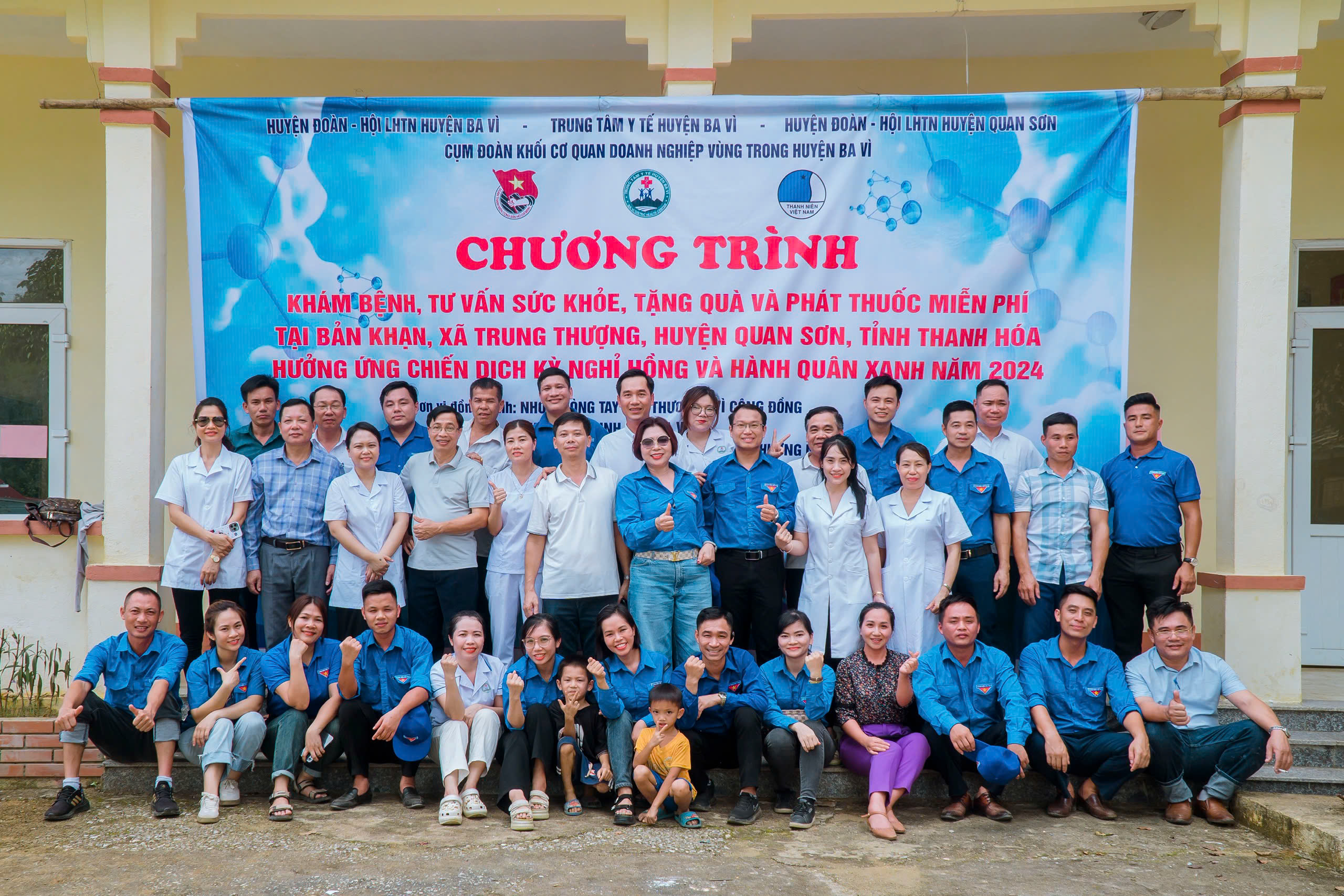 Tuổi trẻ Ba Vì vì cộng đồng: Khám bệnh, tư vấn sức khỏe, và trao tặng yêu thương qua thuốc miễn phí