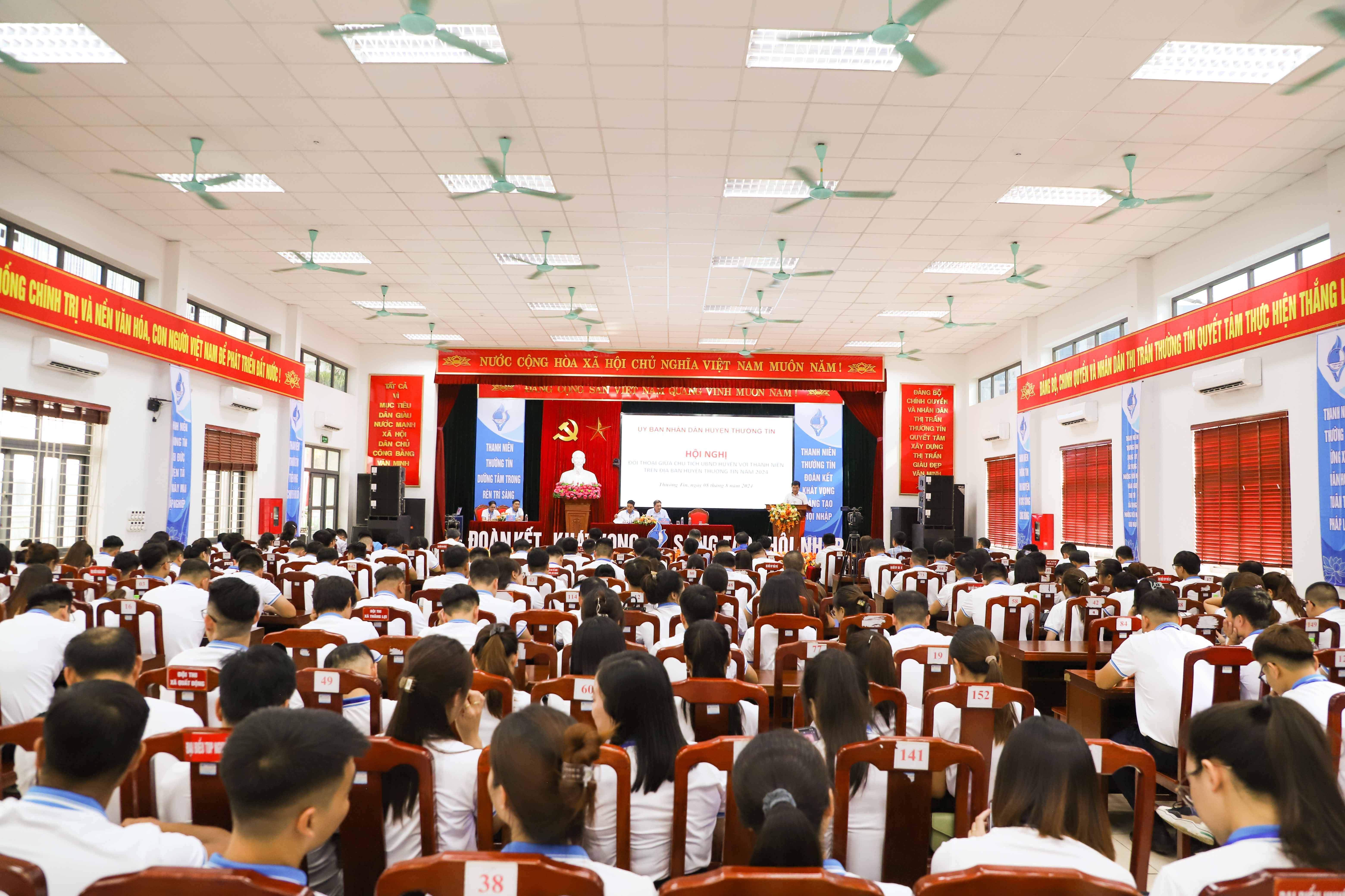 Huyện Thường Tín đẩy mạnh phát triển kinh tế - xã hội và đối thoại cùng thanh niên