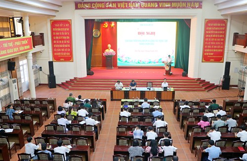 Thị xã Sơn Tây tổ chức giao ban triển khai nhiệm vụ phát triển kinh tế - xã hội tháng 8-2024