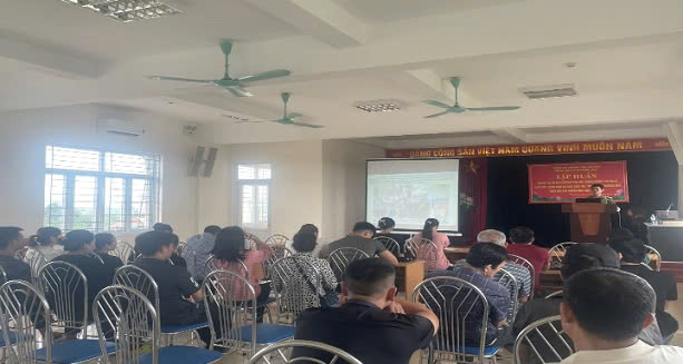 Huyện Ứng Hòa: Tuyên truyền PCCC & CNCH cho người lao động và tiểu thương tại chợ, siêu thị, trung tâm thương mại