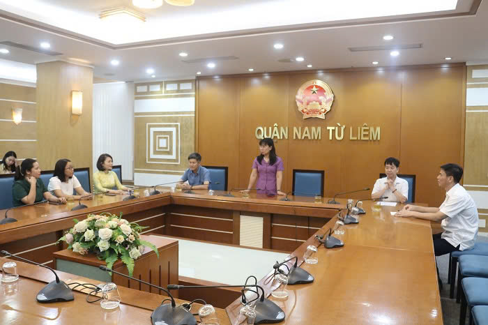 UBND quận Nam Từ Liêm tổ chức hội nghị công bố và trao quyết định về công tác cán bộ