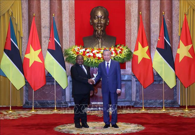 Tổng Bí thư, Chủ tịch nước Tô Lâm hội đàm với Tổng thống Mozambique