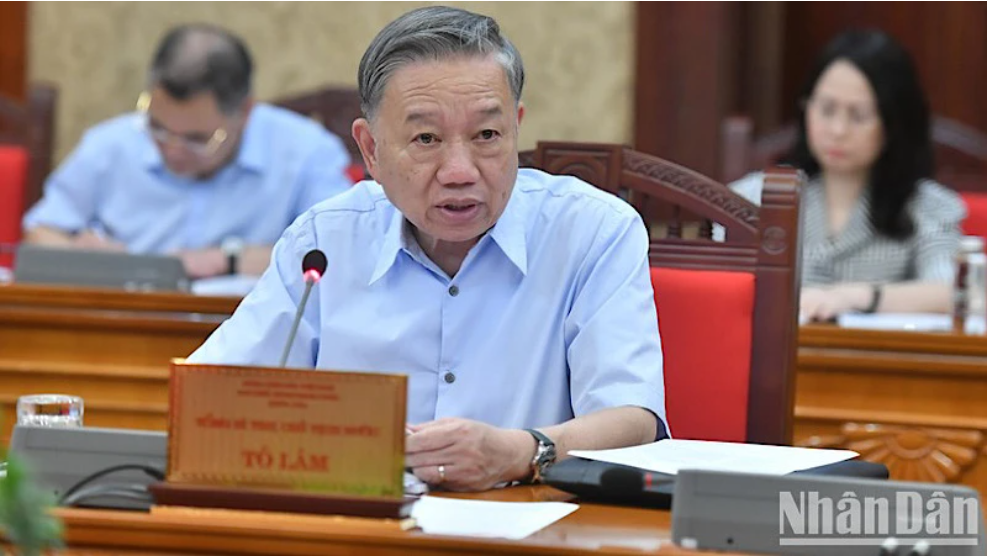 Tổng Bí thư, Chủ tịch nước Tô Lâm thăm hỏi đồng bào, chiến sĩ bị ảnh hưởng của cơn bão số 3