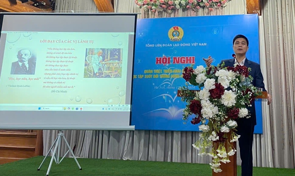 Lan toả tinh thần tự học suốt đời: Yêu cầu cấp thiết trong kỷ nguyên mới