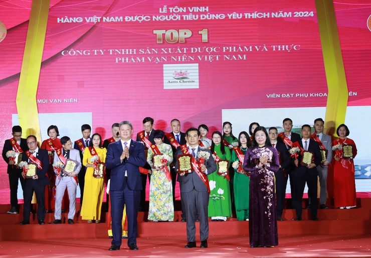Hàng Việt Nam được người tiêu dùng yêu thích: Biểu tượng tự hào và cam kết sáng tạo trong kỷ nguyên mới