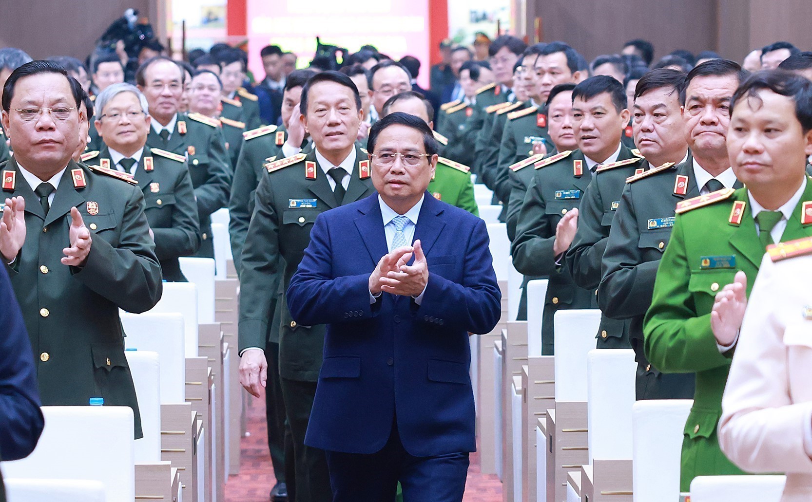 Nâng cao năng lực lãnh đạo, sức chiến đấu của tổ chức cơ sở đảng, đảng viên trong Công an nhân dân đáp ứng yêu cầu, nhiệm vụ trong tình hình mới