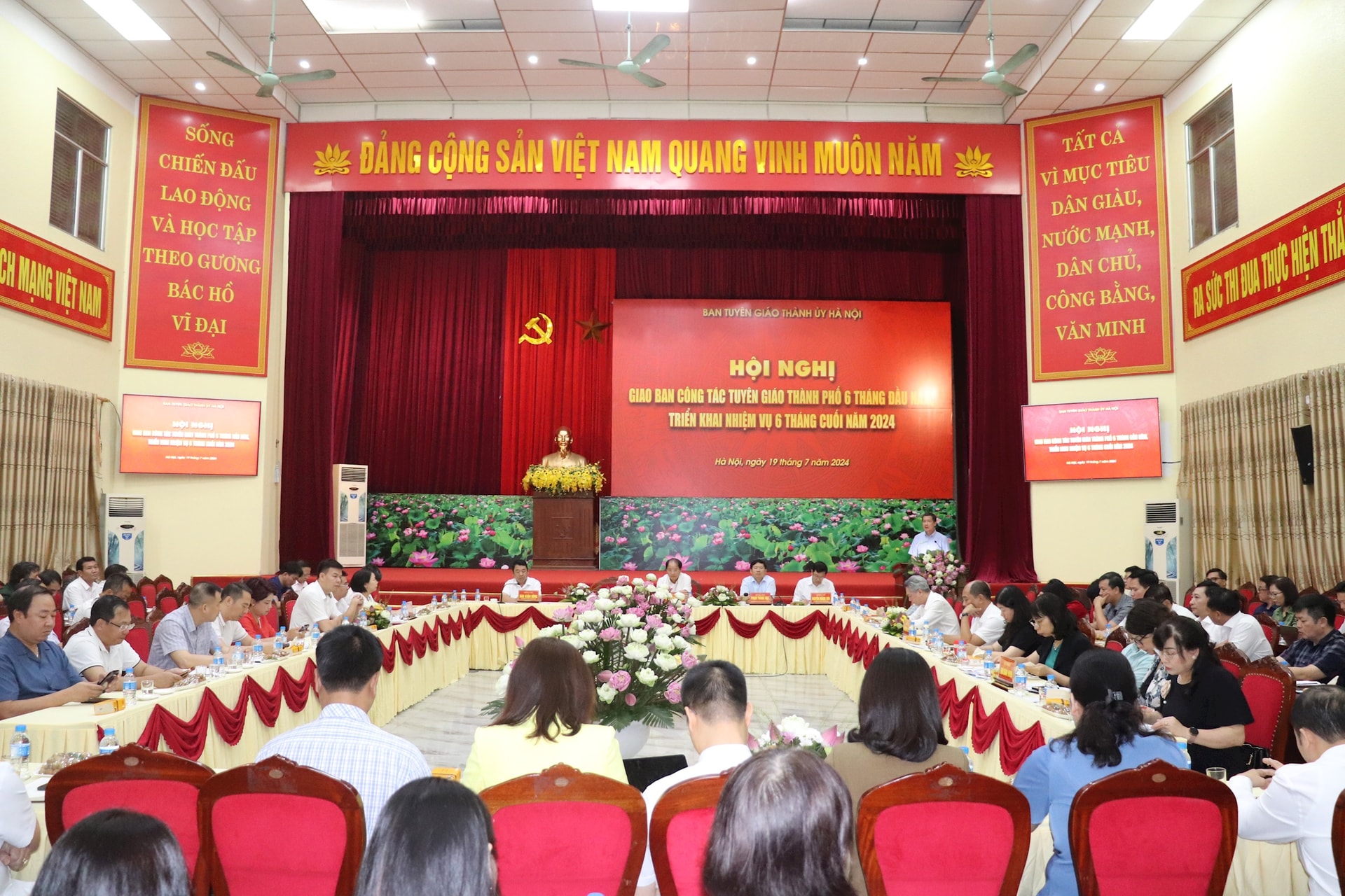 Ngành Tuyên giáo Thủ đô Hà Nội năm 2024: Hoàn thành khối lượng công tác lớn, chất lượng ngày càng cao