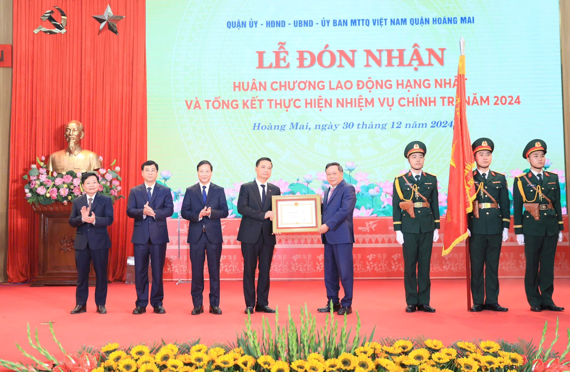 Phát huy tiềm năng, lợi thế, xây dựng quận Hoàng Mai phát triển bền vững 