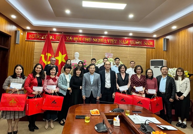 Công đoàn Sở Lao động - Thương binh và Xã hội Hà Nội được tuyên dương là đơn vị xuất sắc trong phong trào công nhân, viên chức, lao động năm 2024