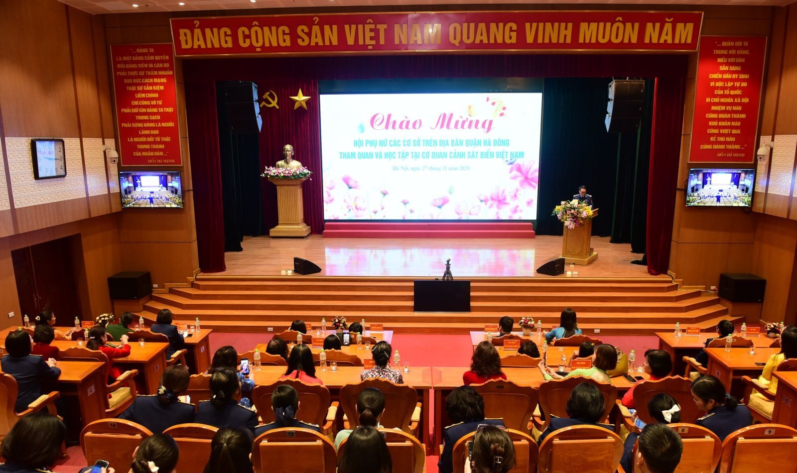 Giao lưu và học tập: Hội Phụ nữ quận Hà Đông, gắn kết cùng lực lượng Cảnh sát biển Việt Nam