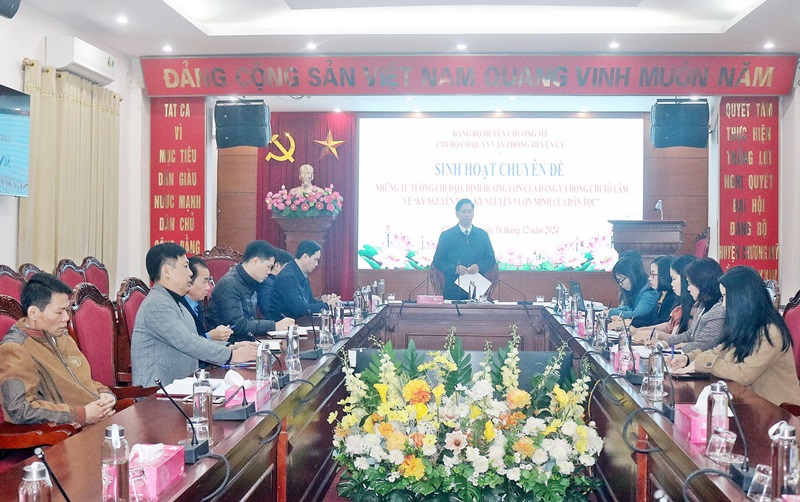 Chi bộ Văn phòng Huyện uỷ Chương Mỹ quyết tâm thực hiện tư tưởng chỉ đạo về "Kỷ nguyên mới - Kỷ nguyên vươn mình của dân tộc"