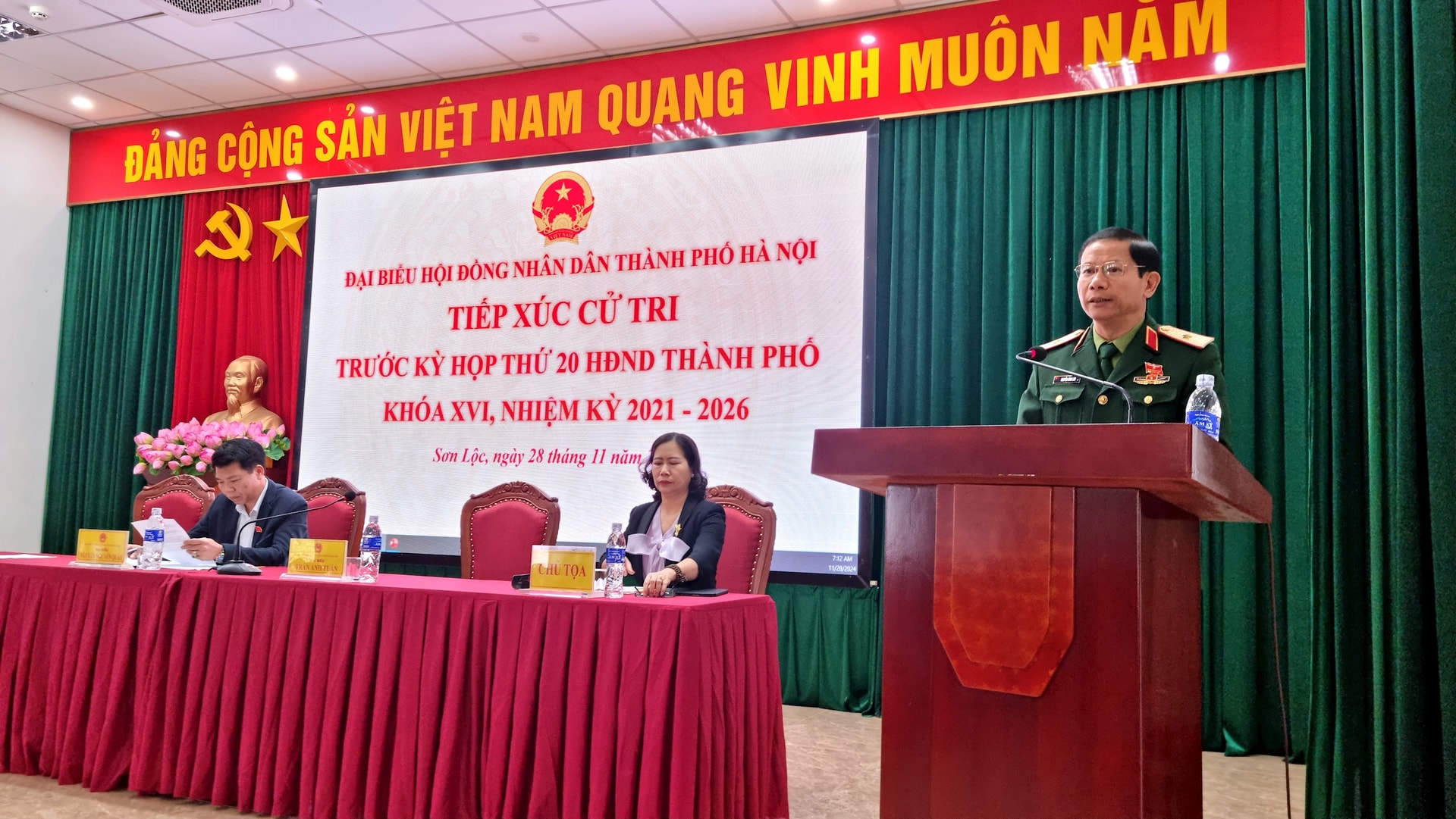 Hội nghị tiếp xúc cử tri thị xã Sơn Tây: Lắng nghe và giải quyết kiến nghị vì sự phát triển