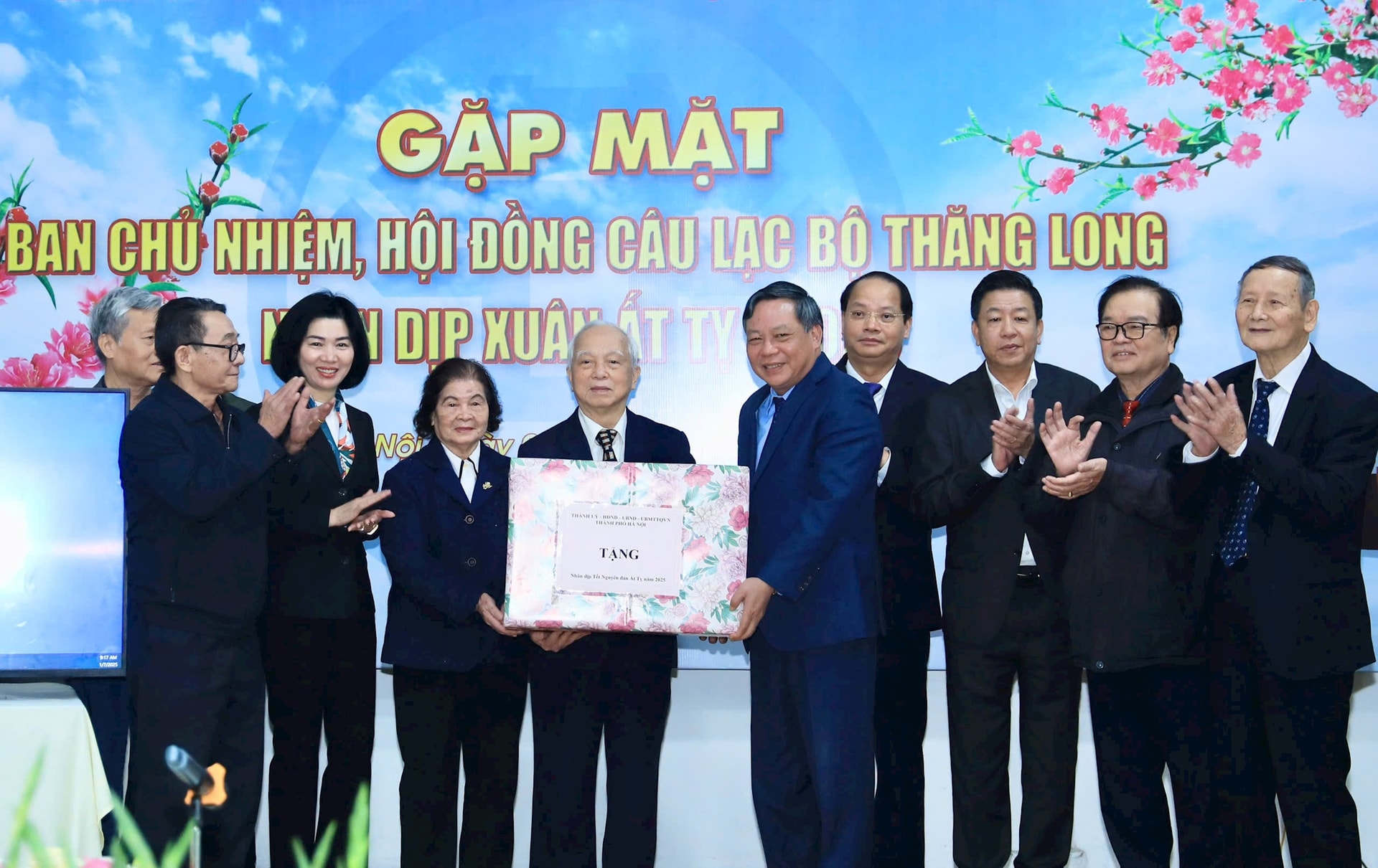 Đóng góp tâm sức, trí tuệ, góp phần xây dựng đất nước và Thủ đô Hà Nội