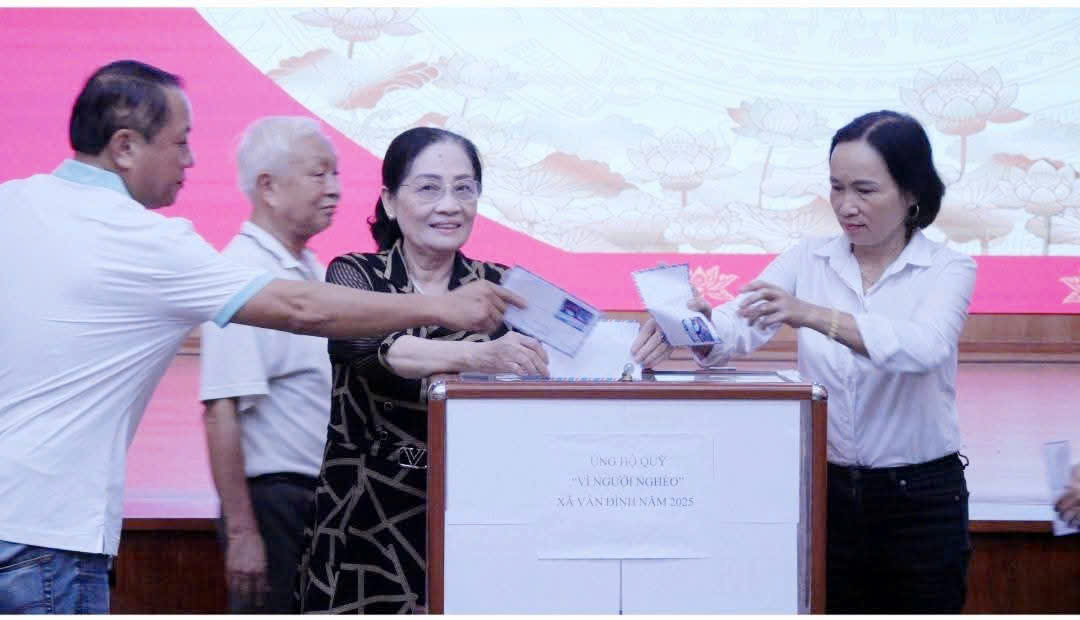 Xã Vân Đình chung tay vì người nghèo - Không để ai bị bỏ lại phía sau 