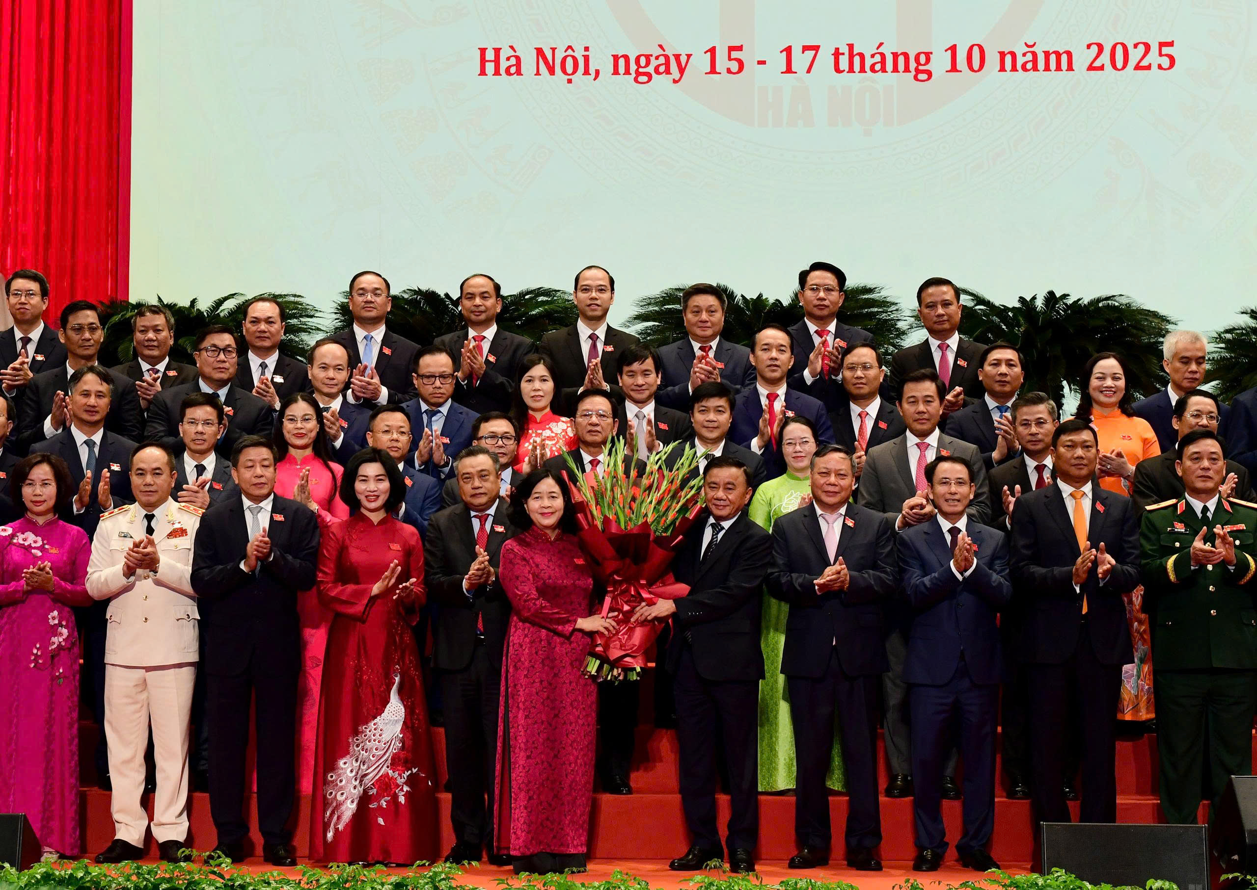 Đại hội đại biểu Đảng bộ thành phố Hà Nội khóa XVIII thành công tốt đẹp: Khẳng định vị thế tiên phong cùng đất nước tiến vào kỷ nguyên phát triển phồn vinh, thịnh vượng
