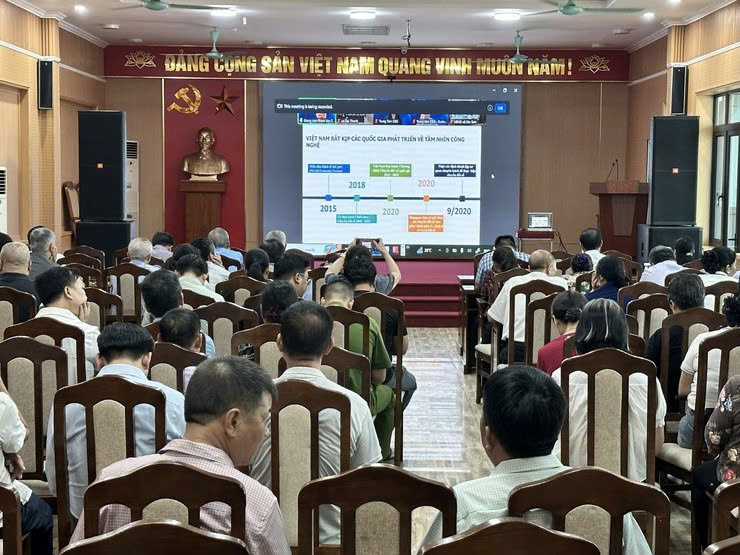 Nâng cao năng lực chuyển đổi số cộng đồng, thúc đẩy hiệu quả mô hình chính quyền địa phương hai cấp