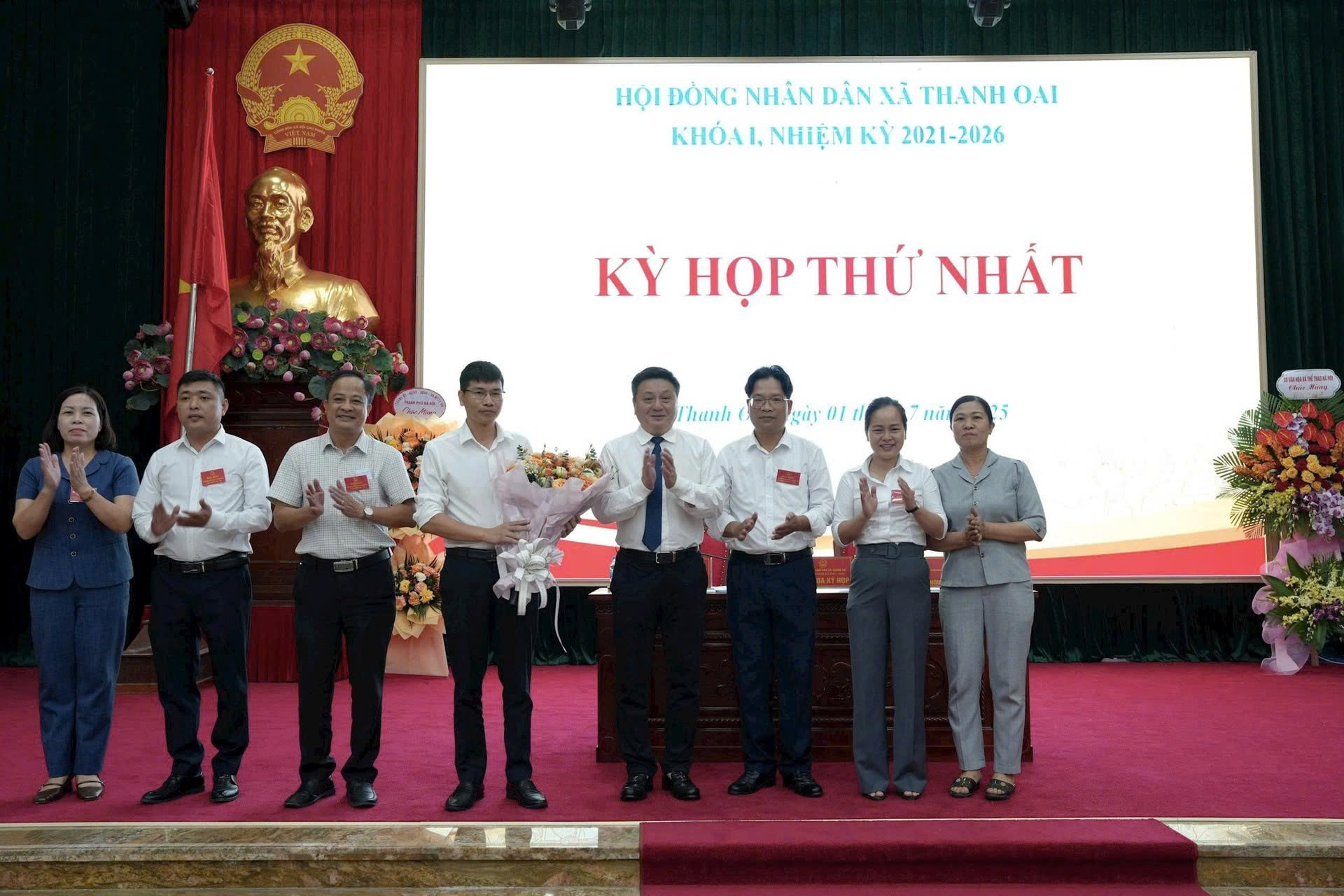 HĐND xã Thanh Oai khóa I: Khẳng định quyết tâm xây dựng chính quyền cơ sở vững mạnh, hiệu quả trong giai đoạn mới