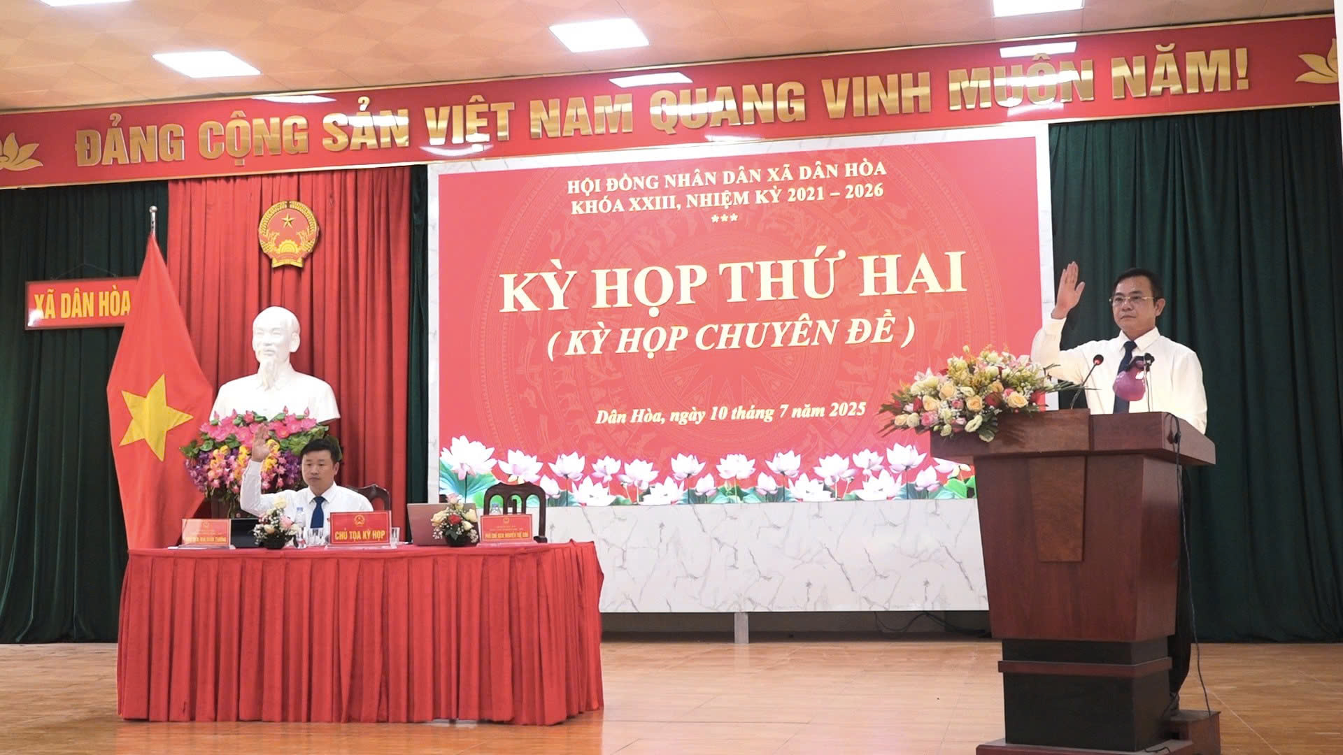 HĐND xã Dân Hòa họp chuyên đề: Tăng tốc hoàn thiện bộ máy, kiến tạo nền tảng phát triển trong giai đoạn mới