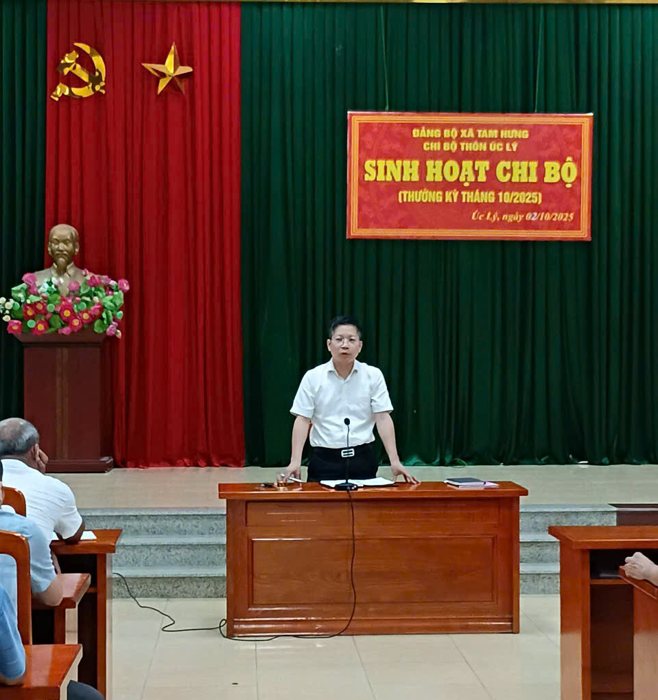 Xã Tam Hưng: Chi bộ thôn Úc Lý phát huy dân chủ, nâng cao chất lượng sinh hoạt thường kỳ