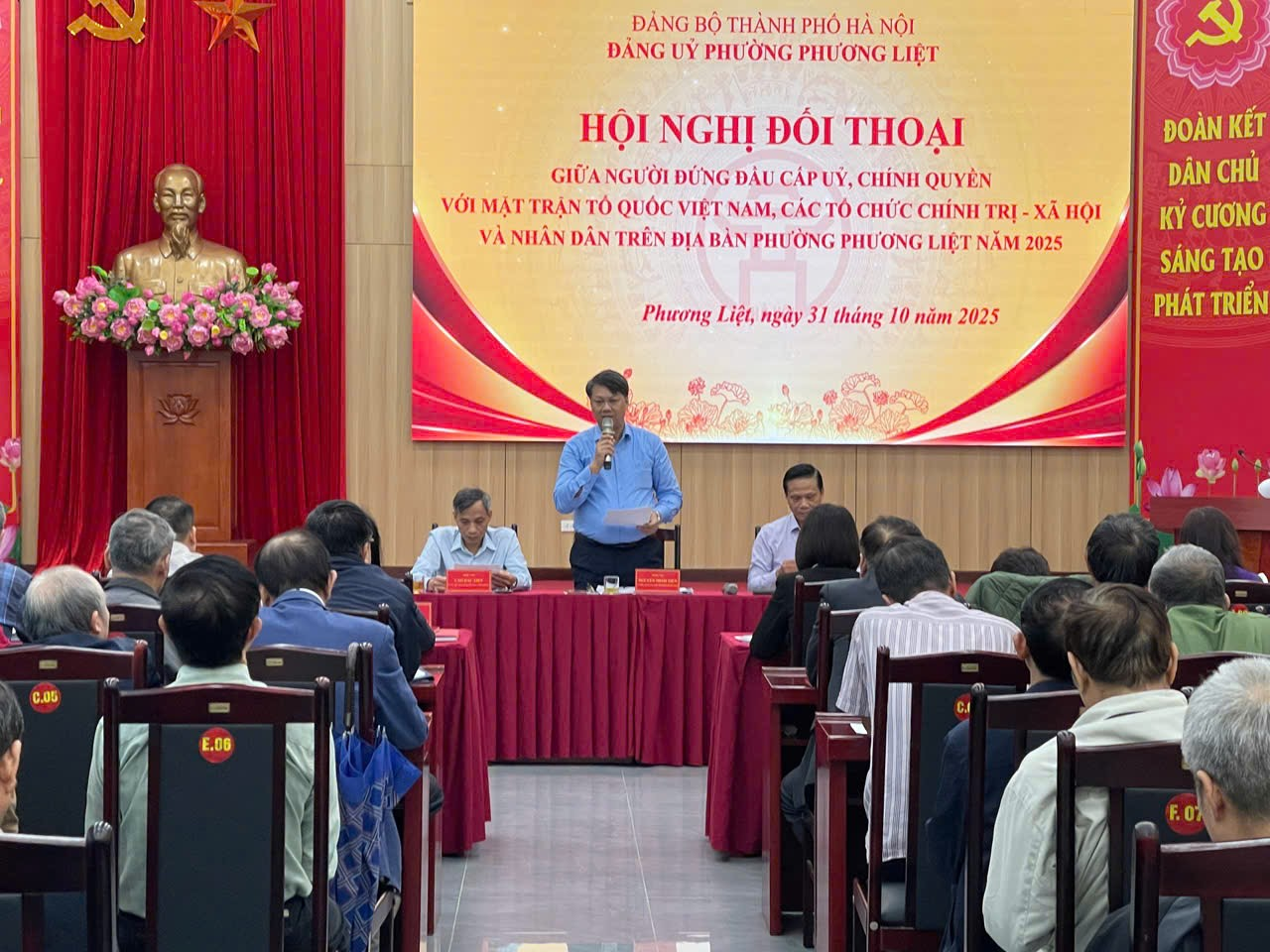 Phường Phương Liệt tăng cường đối thoại, lấy sự hài lòng của nhân dân làm thước đo hiệu quả quản trị