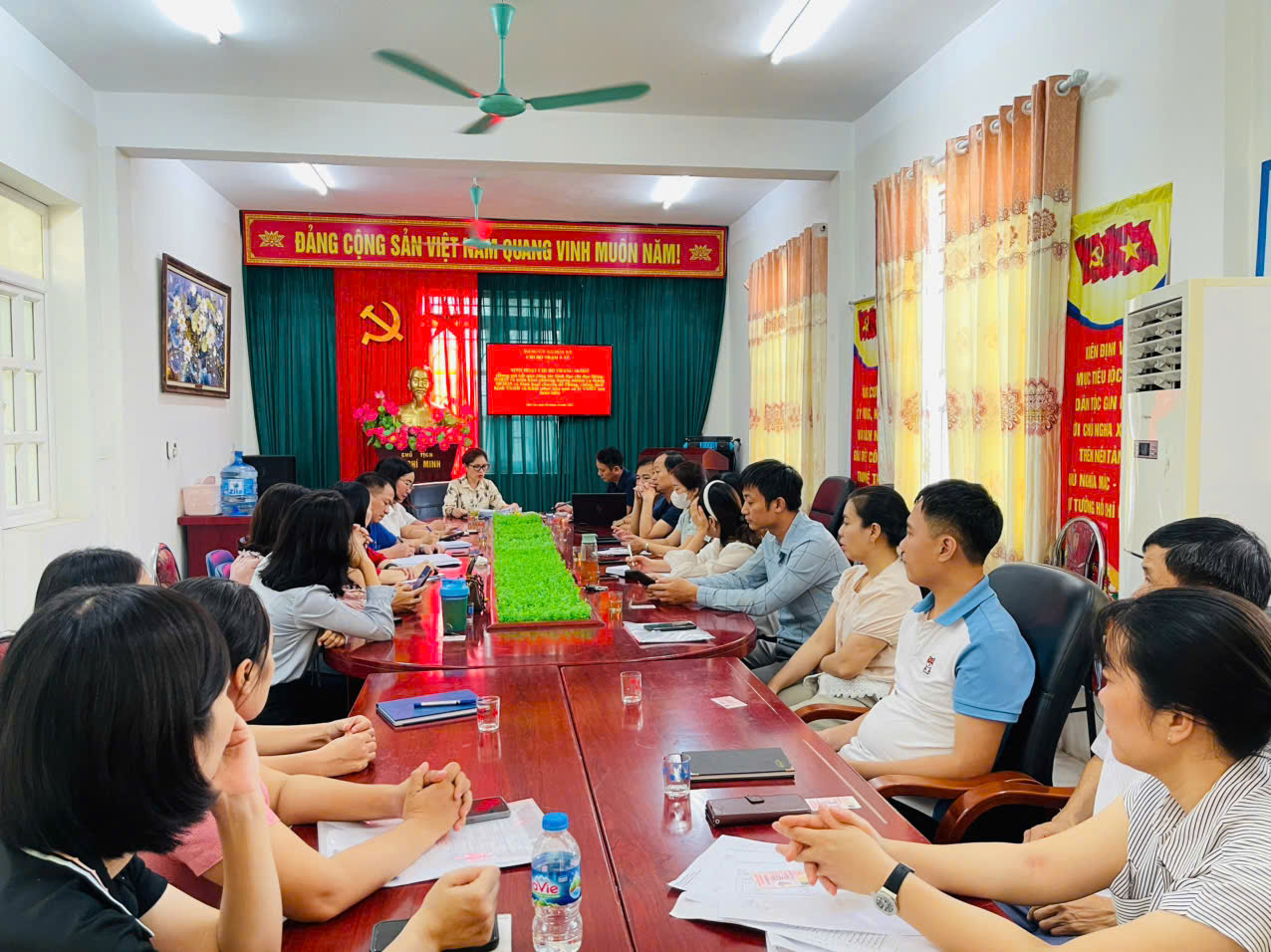 Xã Hoà Xá nâng cao chất lượng sinh hoạt chi bộ theo tinh thần Chỉ thị 50-CT/TW