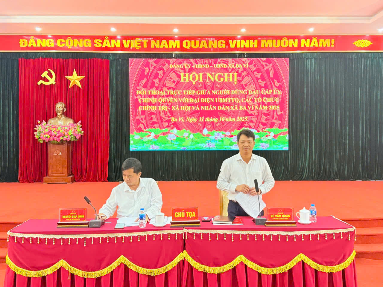 Xã Ba Vì tăng cường đối thoại với nhân dân, thúc đẩy phát triển toàn diện và bền vững