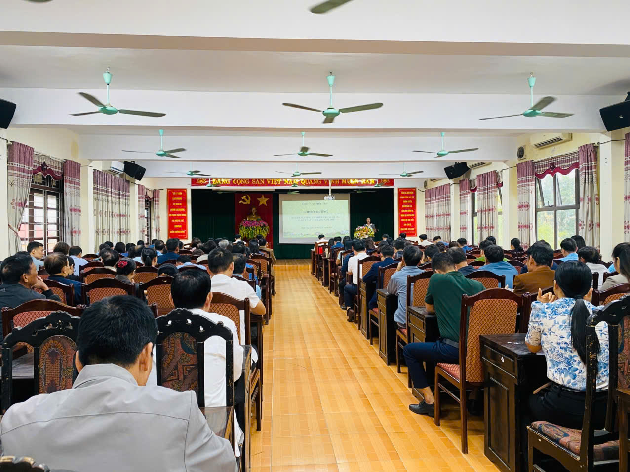 Xã Hát Môn bồi dưỡng nghiệp vụ công tác kiểm tra, giám sát và kỷ luật của Đảng năm 2025
