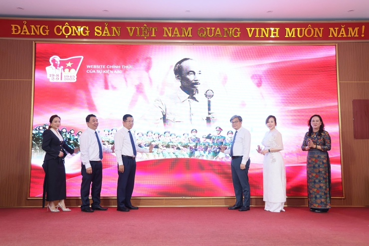A80 - Tự hào Việt Nam: Nền tảng số kết nối truyền thống và hiện đại trong Đại lễ 80 năm Cách mạng Tháng Tám và Quốc khánh 2-9