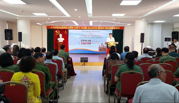 Tôn vinh nghệ thuật vì bình yên Thủ đô: Lan tỏa hình ảnh người chiến sĩ Công an qua 480 tác phẩm đặc sắc