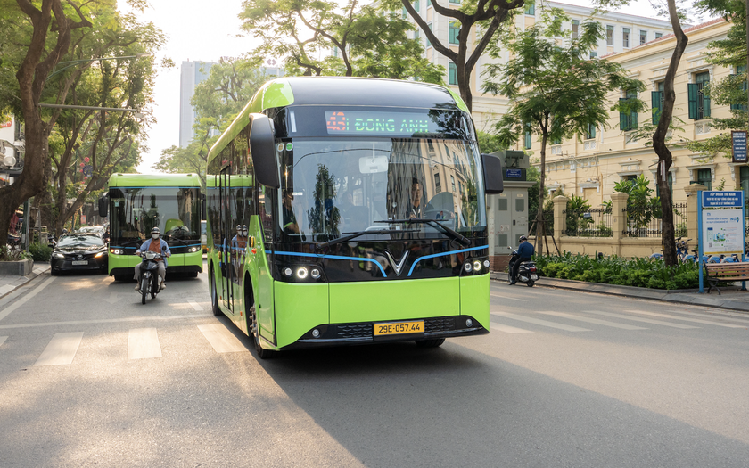 Hà Nội tăng cường 20 tuyến buýt phục vụ nhân dân tới tham quan Triển lãm thành tựu kinh tế - xã hội dịp Quốc khánh 2-9